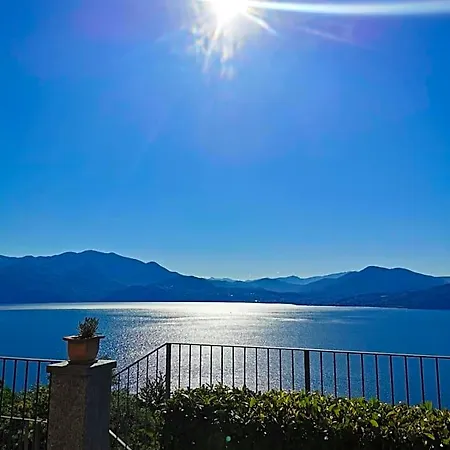 Apartmanhotel Il Vigneto Oggebbio